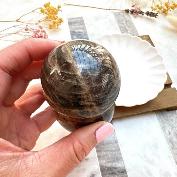 Gorgeous Black Moonstone Mushroom Carving - Picture 8 of 8